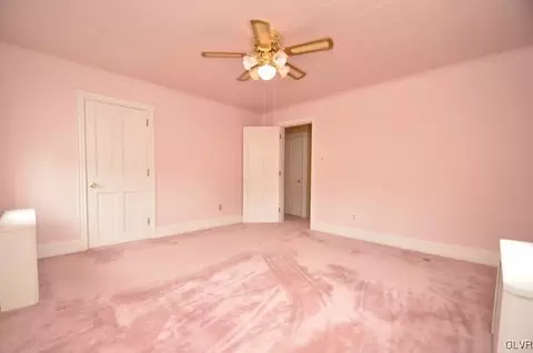 418 Penn St, Bath, PA 18014 photo 16