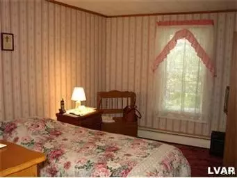 1132 Eck Ln, Coplay, PA 18037 photo 13