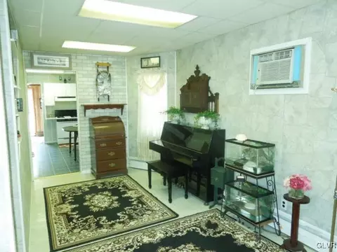 238 Raspberry St, Bethlehem, PA 18018 photo 5