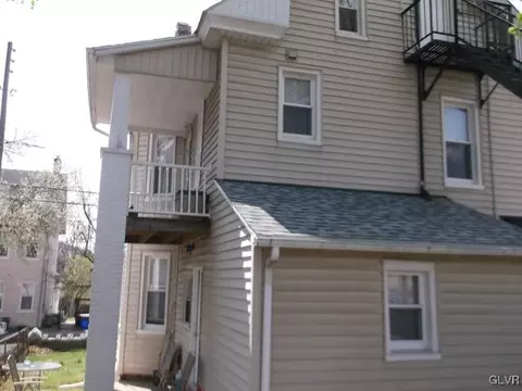 610 Spring St, Bethlehem, PA 18018 photo 4