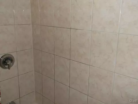 610 Spring St, Bethlehem, PA 18018 photo 16