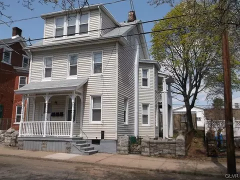 610 Spring St, Bethlehem, PA 18018 photo 1
