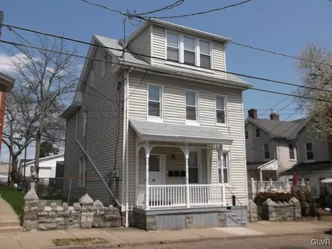 610 Spring St, Bethlehem, PA 18018 photo 2