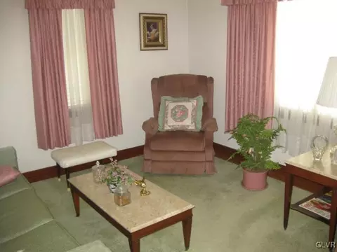 140 Ackerman St, Hellertown, PA 18055 photo 5