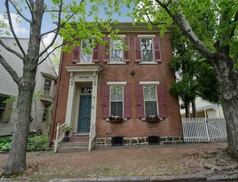 51 E Wall St, Bethlehem, PA 18018 photo 1