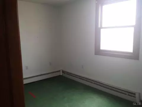 715 Winters Ave, Hazle Township, PA 18202 photo 7