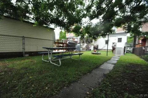 628 3rd Ave, Bethlehem, PA 18018 photo 3