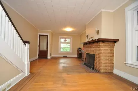 628 3rd Ave, Bethlehem, PA 18018 photo 6