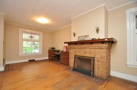 628 3rd Ave, Bethlehem, PA 18018 photo 5