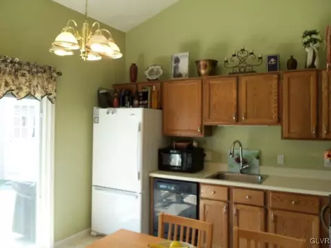 1005 Rill Rd, Reading, PA 19606 photo 8