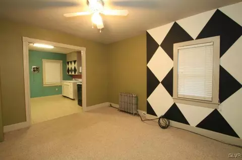 1434 Spring St, Bethlehem, PA 18018 photo 21