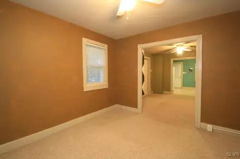 1434 Spring St, Bethlehem, PA 18018 photo 23