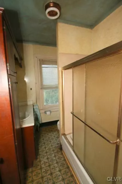 1434 Spring St, Bethlehem, PA 18018 photo 14