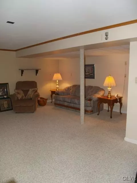 2250 Juniper Dr, Coplay, PA 18037 photo 13