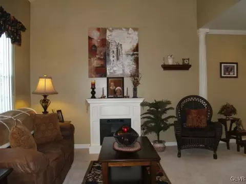 2250 Juniper Dr, Coplay, PA 18037 photo 2