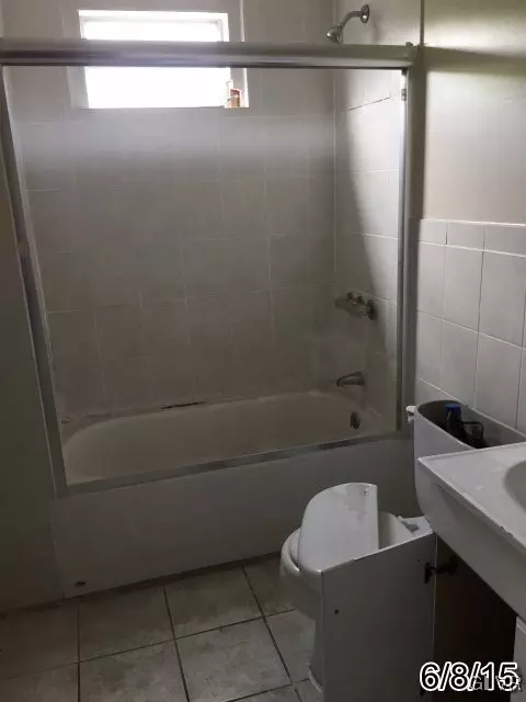 322 E Beech St, Hazleton, PA 18201 photo 5