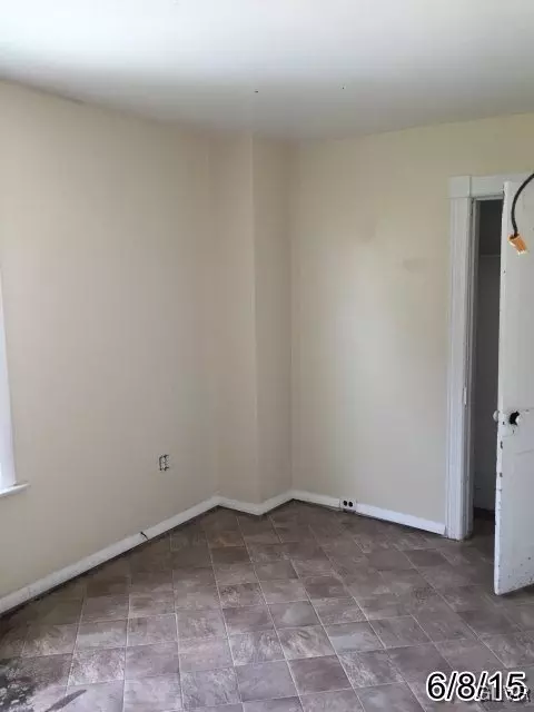 322 E Beech St, Hazleton, PA 18201 photo 7