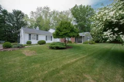 1856 Meadows Rd, Hellertown, PA 18055 photo 1