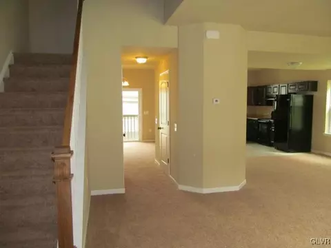 923 E 8th St, Bethlehem, PA 18015 photo 5
