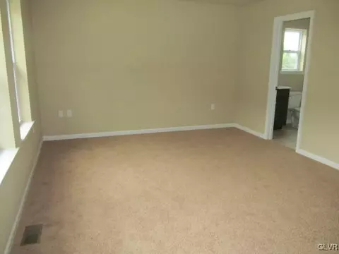 921 E 8th St, Bethlehem, PA 18015 photo 10