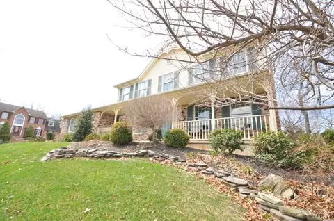 2095 Sequoia Rd, Bethlehem, PA 18020 photo 2