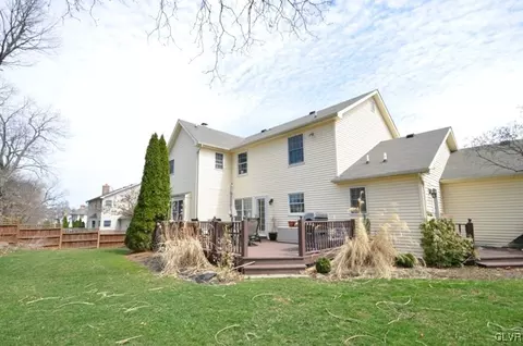 2095 Sequoia Rd, Bethlehem, PA 18020 photo 29