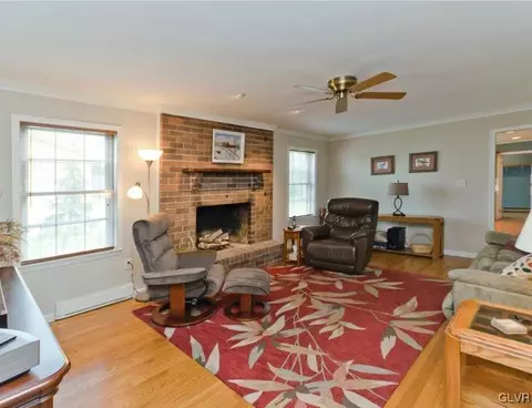 351 Apollo Dr, Bethlehem, PA 18017 photo 8