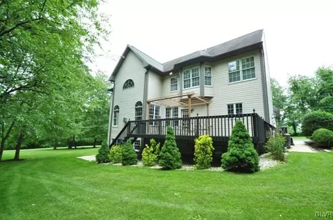 4227 Hillterrace Dr, Sinking Spring, PA 19608 photo 40