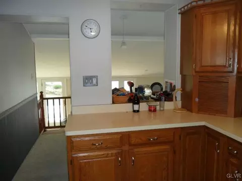 1031 Washington St, Fullerton, PA 18052 photo 8
