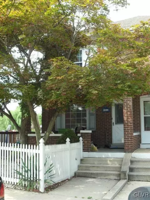 1031 Washington St, Fullerton, PA 18052 photo 2