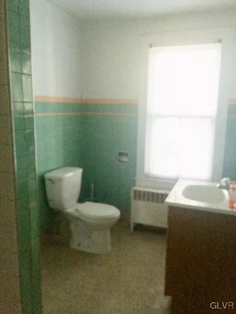 131 E North, Bethlehem, PA 18018 photo 28