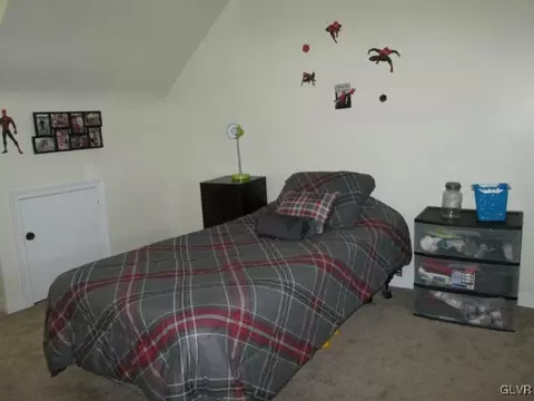 1235 Maple St, Bethlehem, PA 18018 photo 22