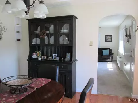 1235 Maple St, Bethlehem, PA 18018 photo 11