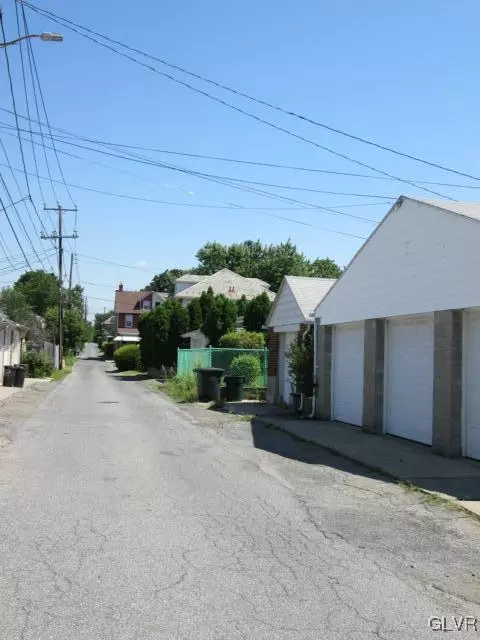 1235 Maple St, Bethlehem, PA 18018 photo 33