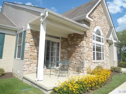 1855 Caryn Dr, Hellertown, PA 18055 photo 21