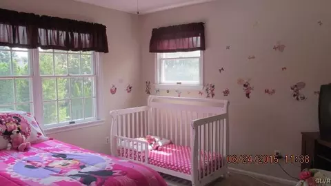 3935 Post Dr, Bethlehem, PA 18017 photo 12