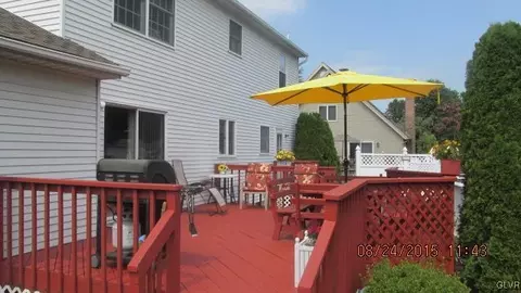 3935 Post Dr, Bethlehem, PA 18017 photo 17