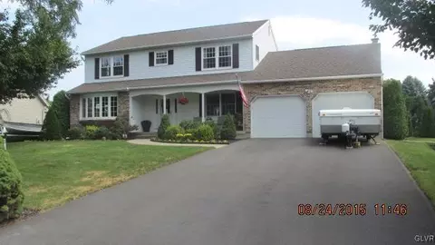 3935 Post Dr, Bethlehem, PA 18017 photo 1