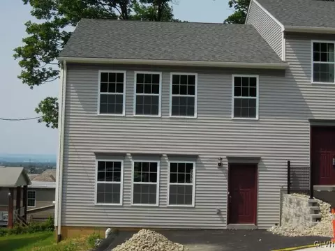 927 E 8th St, Bethlehem, PA 18015 photo 1