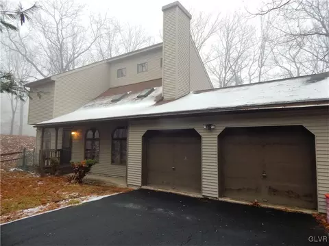 116 Rustin Pl, Bushkill, PA 18324 photo 1