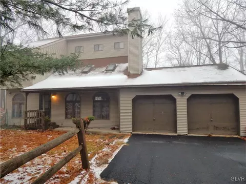 116 Rustin Pl, Bushkill, PA 18324 photo 3