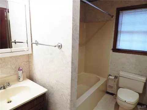 116 Rustin Pl, Bushkill, PA 18324 photo 10