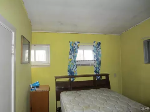 3070 Old Post Rd, Slatington, PA 18080 photo 17