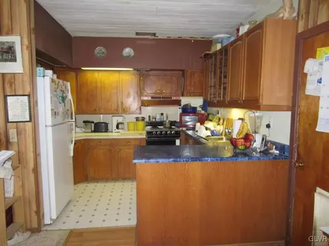 3070 Old Post Rd, Slatington, PA 18080 photo 14
