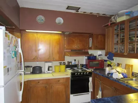 3070 Old Post Rd, Slatington, PA 18080 photo 11