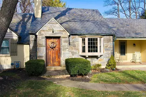 239 E Macada Rd, Bethlehem, PA 18017 photo 33