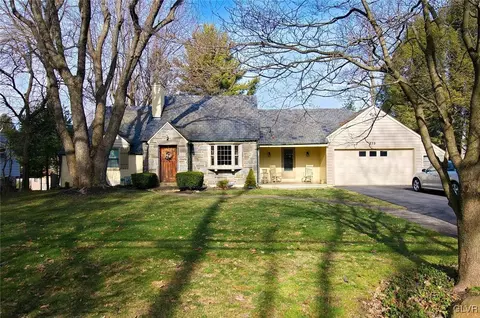 239 E Macada Rd, Bethlehem, PA 18017 photo 1