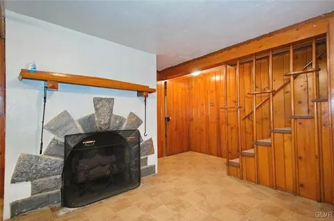239 E Macada Rd, Bethlehem, PA 18017 photo 15