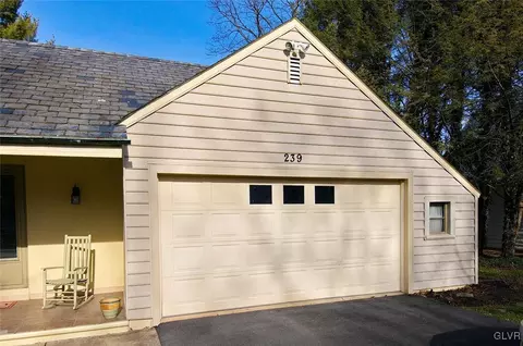 239 E Macada Rd, Bethlehem, PA 18017 photo 29