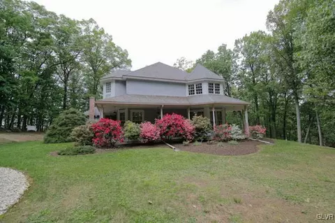 4444 Rhoads Rd, Kempton, PA 19529 photo 3